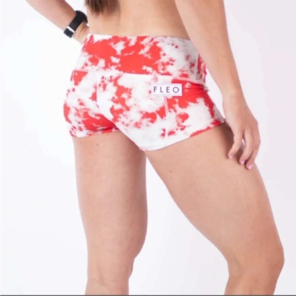 Fleo Low Rise Contour Shorts in Red Sky